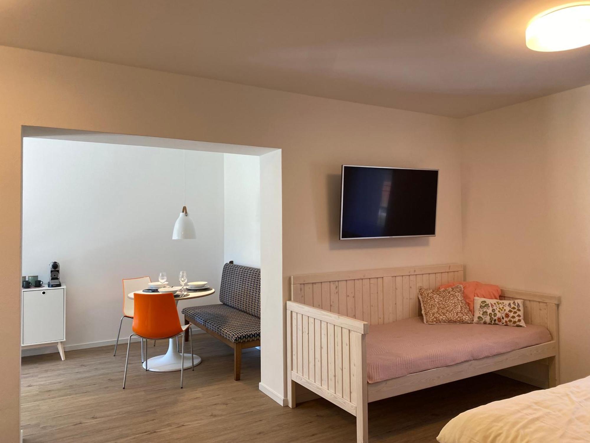 Sarka Apartment